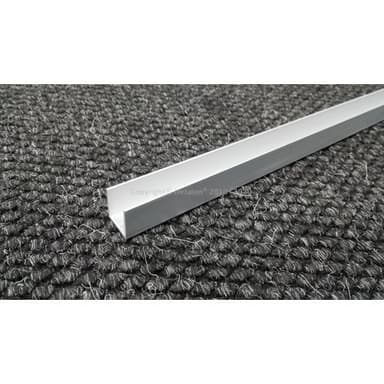 10532 Kutil - Profil -U- 20x20x1,5mm /Elox stříbro/ 200cm 3
