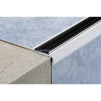 75648 77/F Schod.hrana vrtaná 42x18mm+GM/R/Elox stříbro/340cm 1