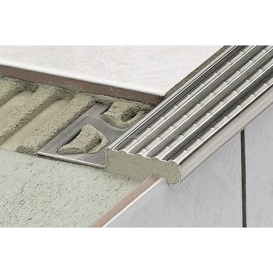 TREP-E Schod 30x10mm, Ušlechtilá ocel V2A, H=8mm, délka: 1.0m 3