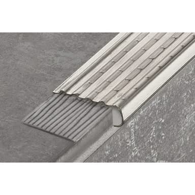 TREP-EK Schod 33x10mm pro dodatečnou montáž, Ušlechtilá ocel V2A, délka: 1.5m 3